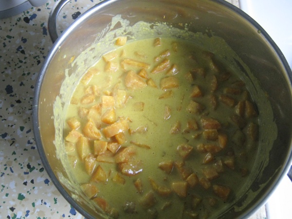 Karotten in Curryrahm